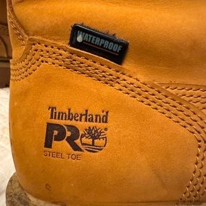 Timberland boots worn twice size 8 1/2 men’s steel toe excellent condition $95